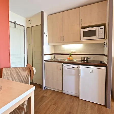 Le Village - E1 208 By Interhome Saint-Raphael (Var)