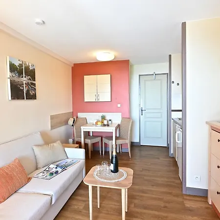 Le Village - E1 208 By Interhome * Saint-Raphael (Var)