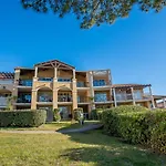 شقة Le Village - E1 208 By Interhome *