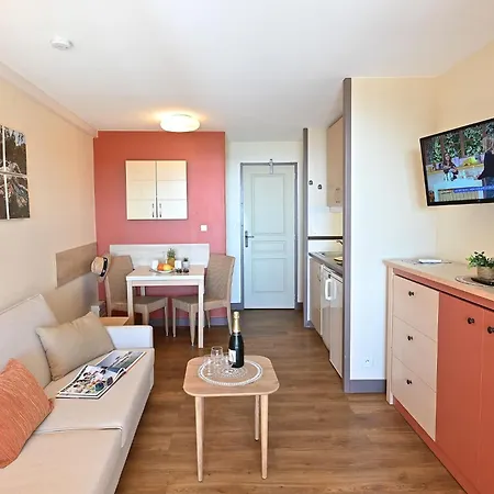 Village Cap Esterel - Le Village-9 By Interhome *