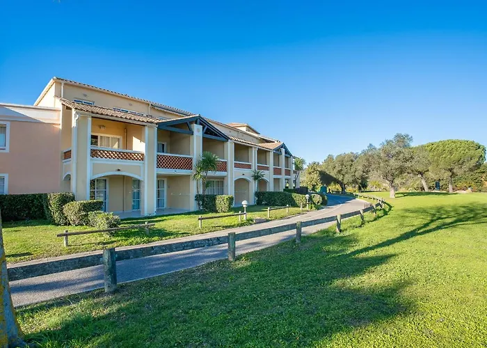 Apartment Le Village - E1 208 By Interhome