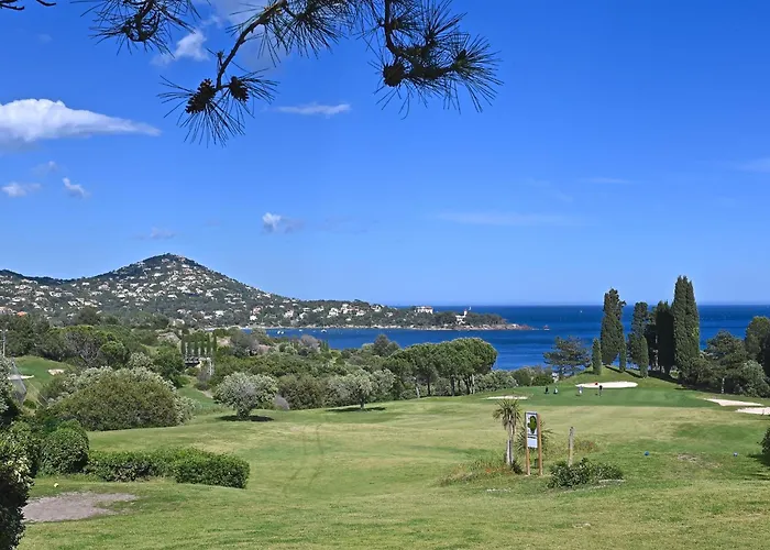 Le Village - E1 208 By Interhome Saint-Raphaël