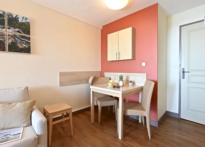 Le Village - E1 208 By Interhome Apartment Saint-Raphaël